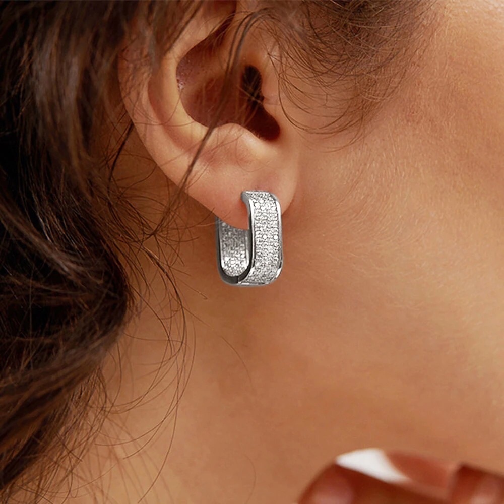 NEW Luxury Hip Hop Fashion Paved Hoop Earrings - Picture 3 of 9